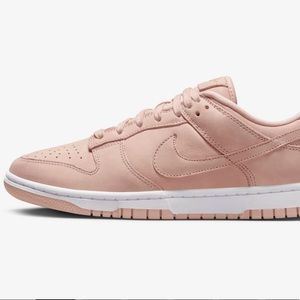 Nike Dunk Low - New with box